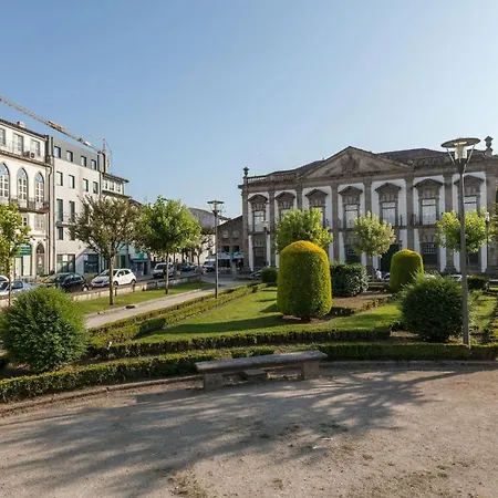 Casa Grande - Minho's Guest Πανσιόν Μπράγκα